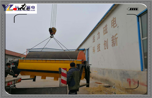 小型皮帶磁選機(jī)，小型皮帶磁選機(jī)生產(chǎn)技術(shù)不斷提升_輥式小型皮帶磁選機(jī)生產(chǎn)技術(shù)不斷提升_磁塊如何排列
